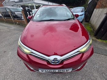 Used Toyota Auris 2017 for sale - 77597574: Photo