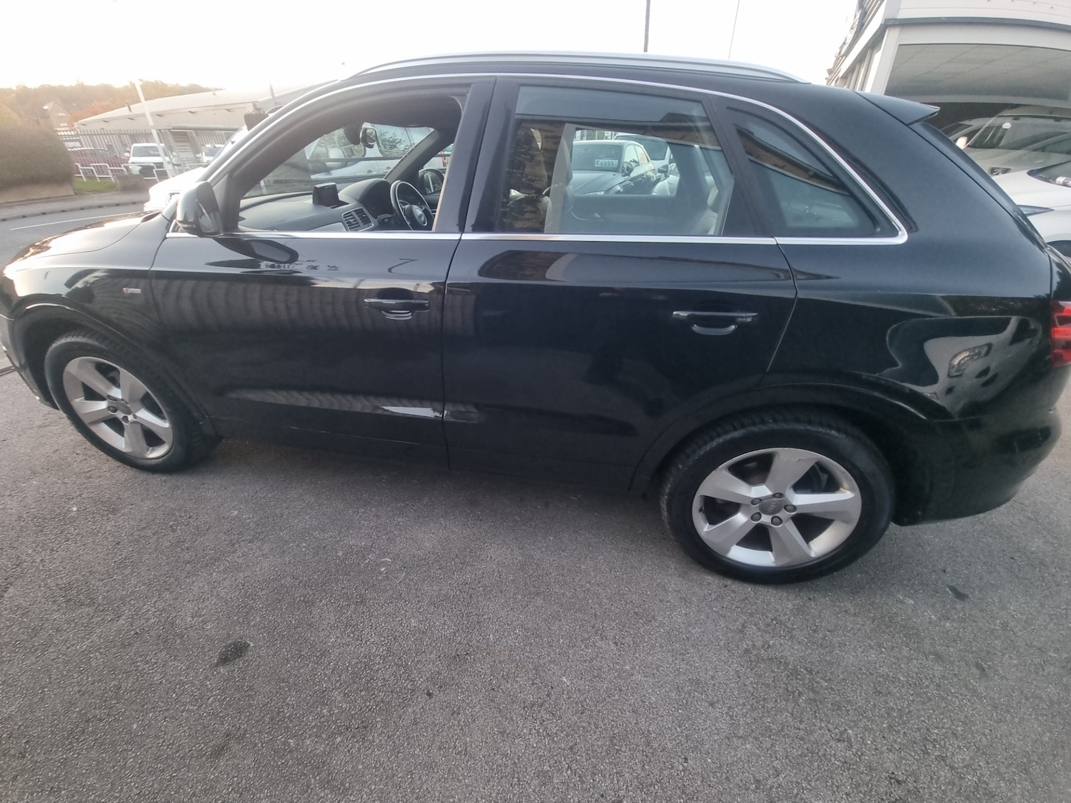 Used Audi Q3 2014 for sale - 77095391: Photo 6