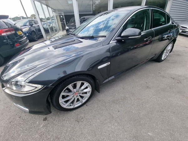 Used Jaguar XF 2014 for sale - 76258965: Photo 3