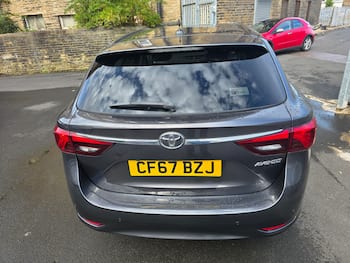 Used Toyota Avensis 2017 for sale - 79755989: Photo