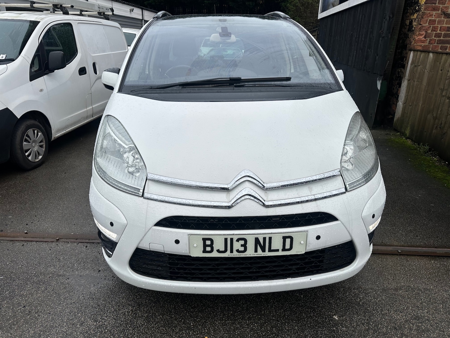 Used Citroen C4 Grand Picasso 2013 for sale - 77519325: Photo 2