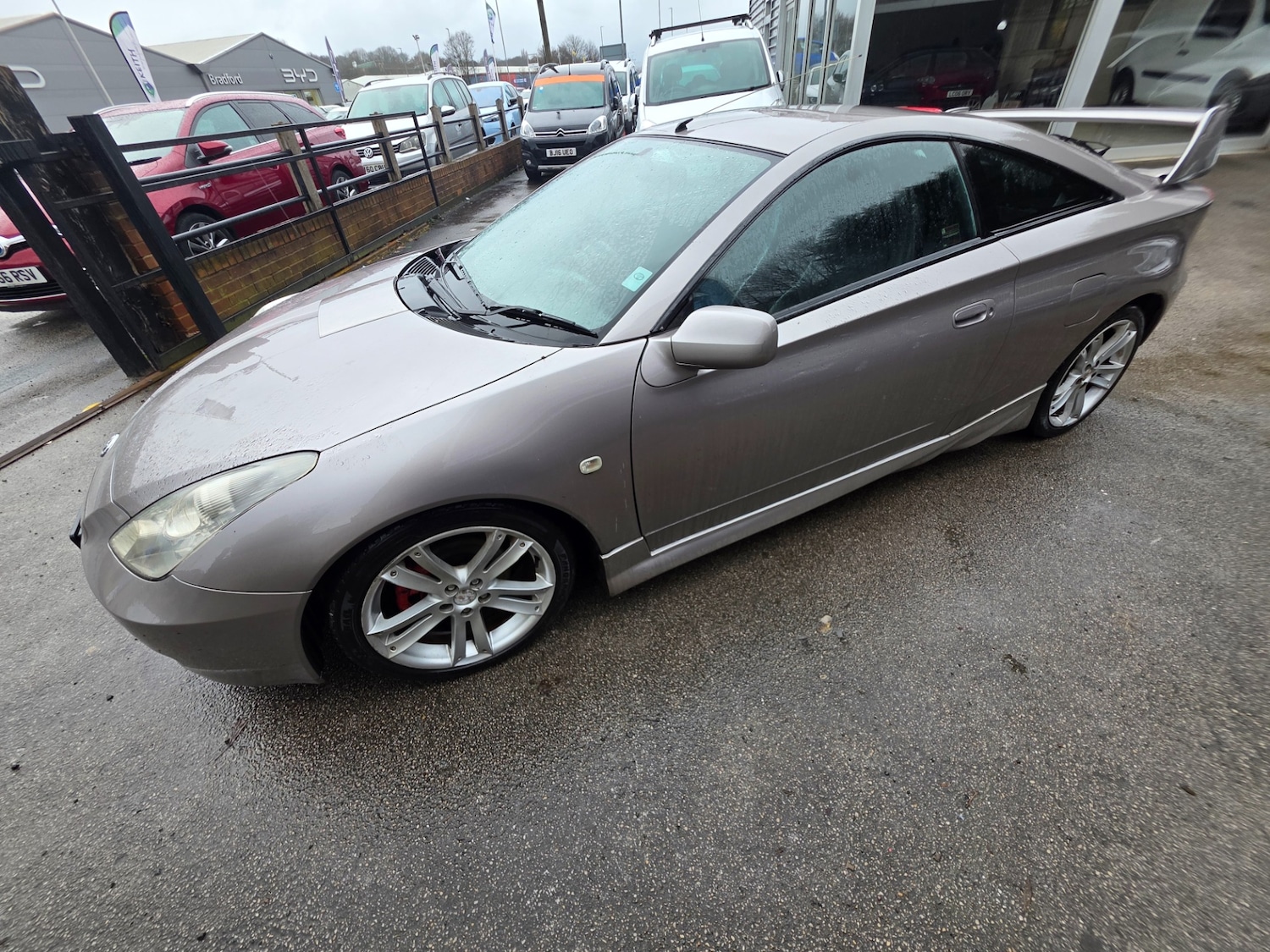 Used Toyota Celica 2006 for sale - 77904418: Photo 2