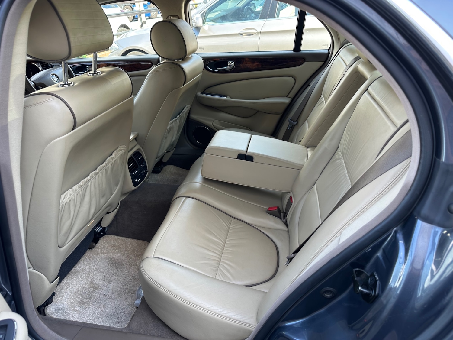 Used Jaguar XJ 2006 for sale - 76347305: Photo 10