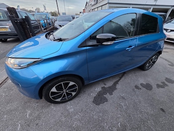 Used Renault Zoe 2018 for sale - 76656520: Photo