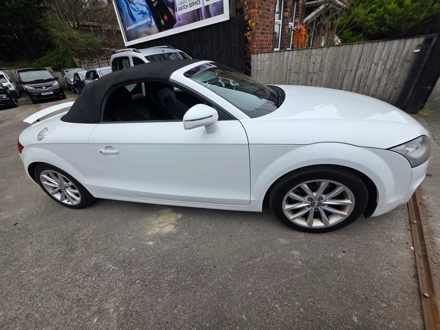 Used Audi TT 2011 for sale - 78147861: Photo 4