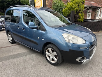 Used Peugeot Partner Tepee 2014 for sale - 78508759: Photo