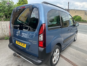 Used Peugeot Partner Tepee 2014 for sale - 78508759: Photo