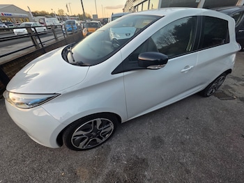 Used Renault Zoe 2019 for sale - 76849030: Photo