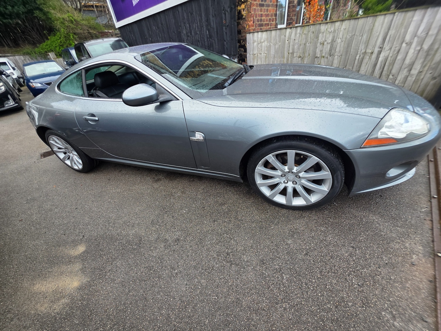 Used Jaguar XK 2006 for sale - 77878586: Photo 2