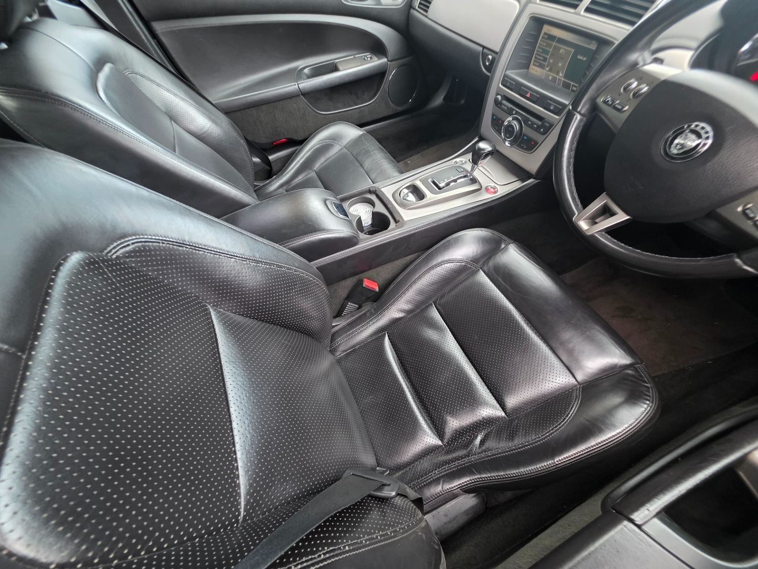 Used Jaguar XK 2006 for sale - 77878586: Photo 8