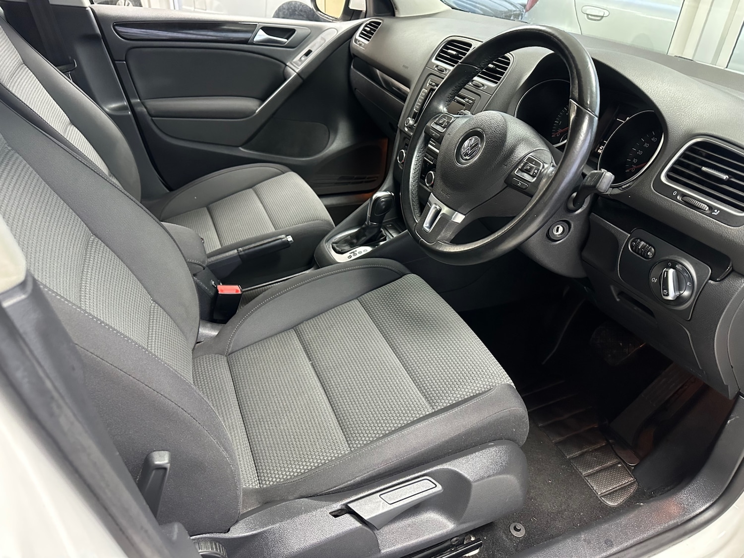 Used Volkswagen Golf 2012 for sale - 77476626: Photo 7