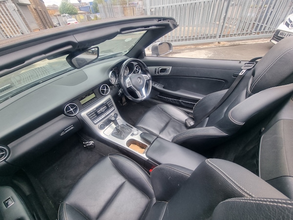 Used Mercedes-Benz SLK 2011 for sale - 75371906: Photo 10
