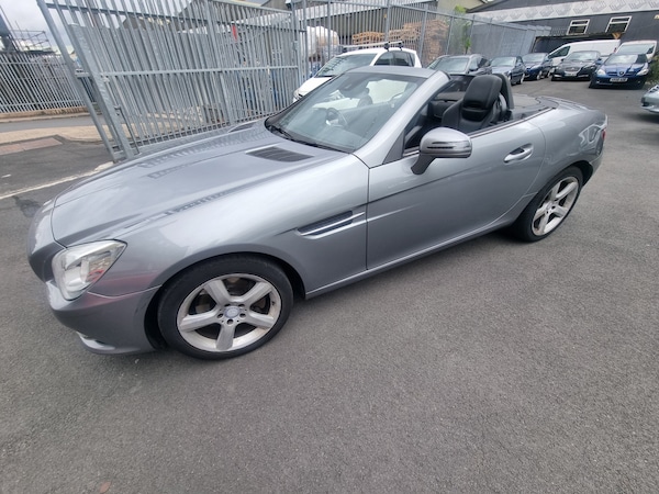 Used Mercedes-Benz SLK 2011 for sale - 75371906: Photo 6