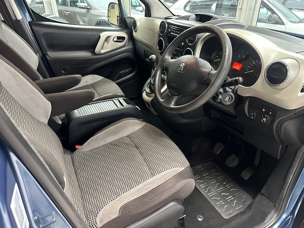 Used Peugeot Partner Tepee 2014 for sale - 76255511: Photo 6