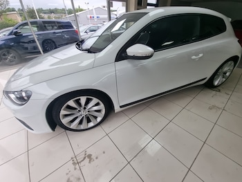 Used Volkswagen Scirocco 2015 for sale - 75679630: Photo