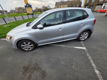 Used Volkswagen Polo 2009 for sale - 77994455: Photo