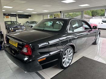 Used Jaguar XJ 2009 for sale - 79674298: Photo