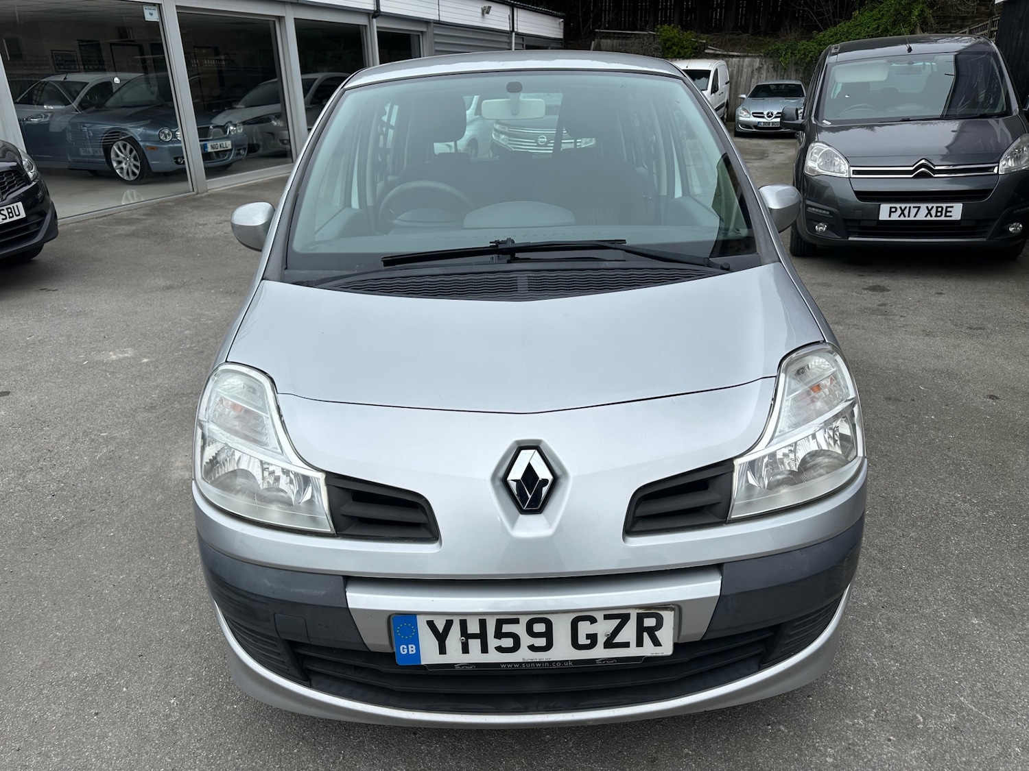Used Renault Modus 2009 for sale - 77985141: Photo 2