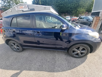 Used Toyota Urbancruiser 2012 for sale - 75446930: Photo