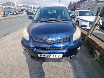Used Toyota Urbancruiser 2012 for sale - 75446930: Photo