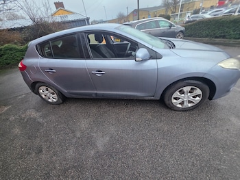 Used Renault Megane 2009 for sale - 77478193: Photo