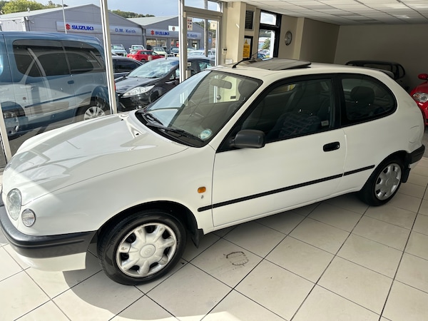 Used Toyota Corolla 1998 for sale - 76179092: Photo 1