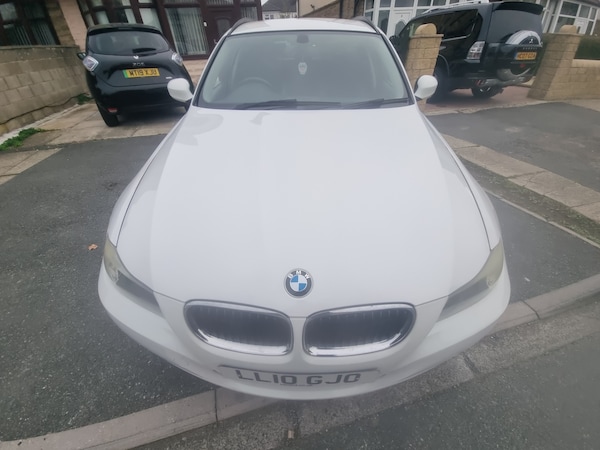 Used BMW 3 Series 2010 for sale - 76312546: Photo 4