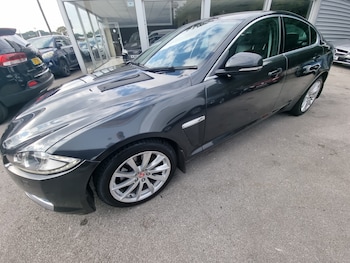 Used Jaguar XF 2014 for sale - 75613833: Photo