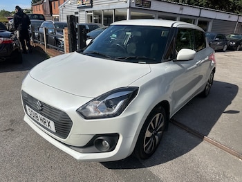 Used Suzuki Swift 2018 for sale - 79471318: Photo