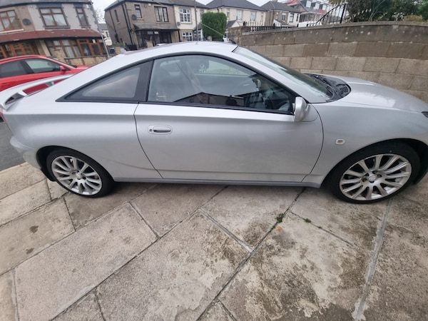 Used Toyota Celica 2006 for sale - 76198767: Photo 2