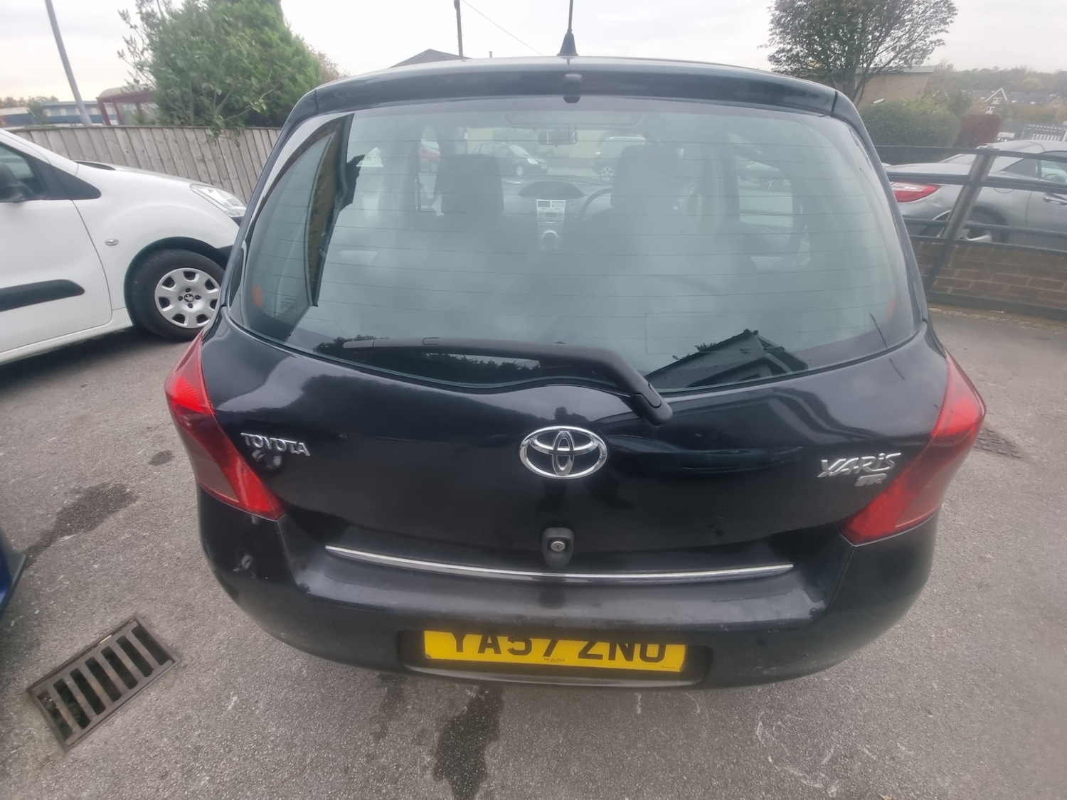 Used Toyota Yaris 2008 for sale - 76312631: Photo 5