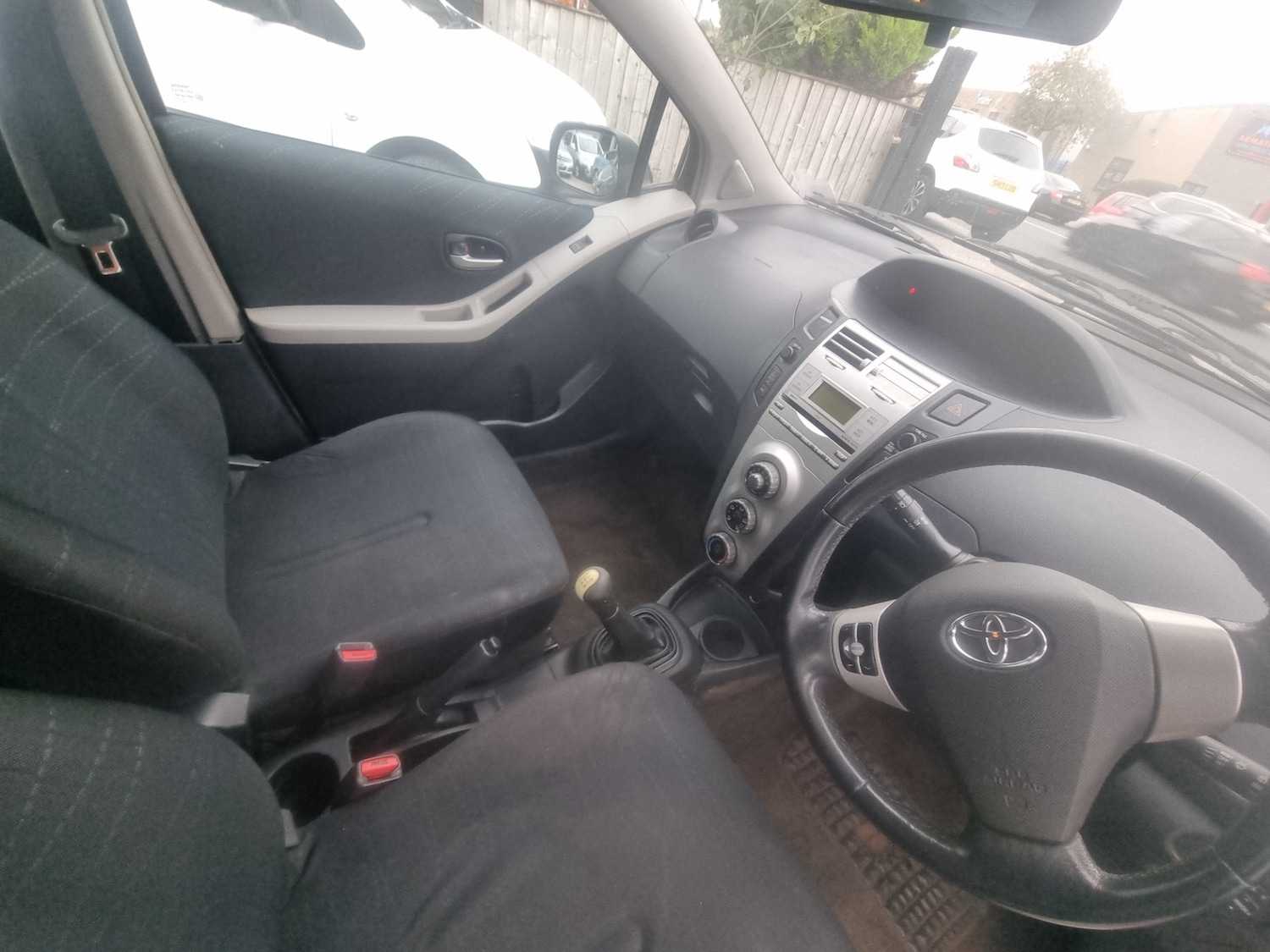 Used Toyota Yaris 2008 for sale - 76312631: Photo 6