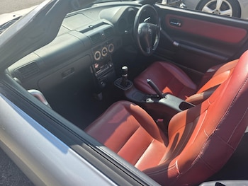 Used Toyota MR2 2002 for sale - 79037090: Photo