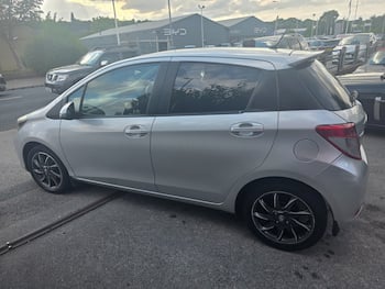 Used Toyota Yaris 2012 for sale - 79656805: Photo