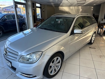 Used Mercedes-Benz C Class 2013 for sale - 76847288: Photo