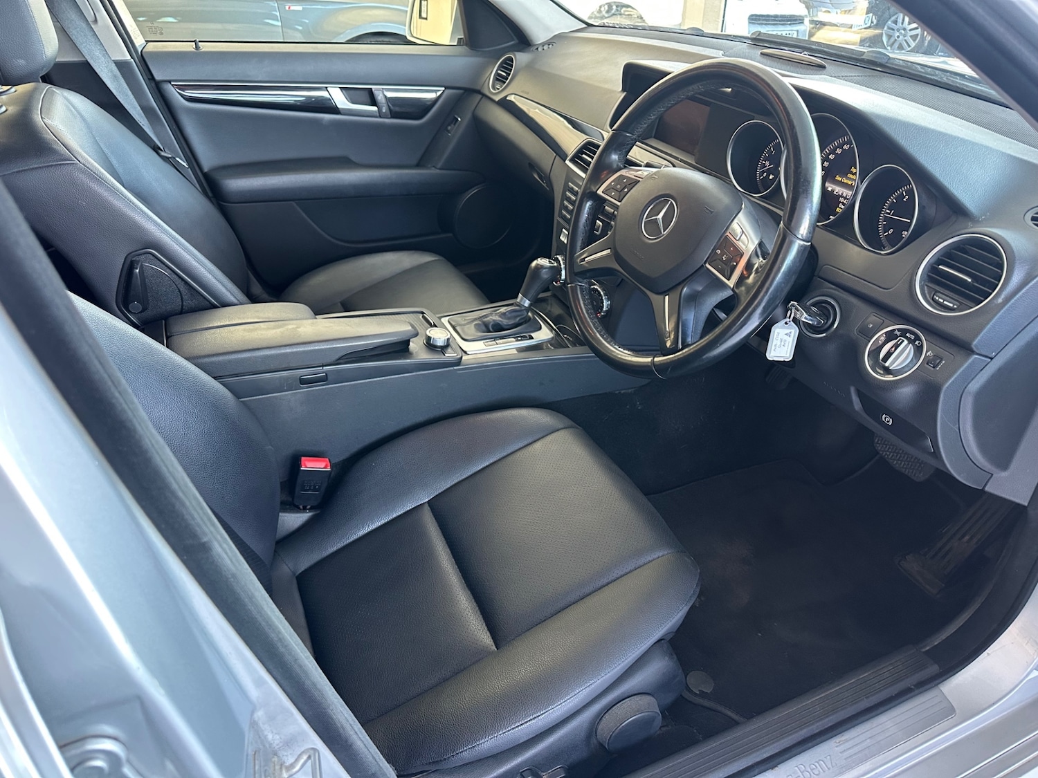 Used Mercedes-Benz C Class 2013 for sale - 76847288: Photo 7