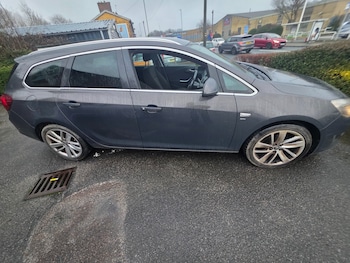 Used Vauxhall Astra 2013 for sale - 77478190: Photo