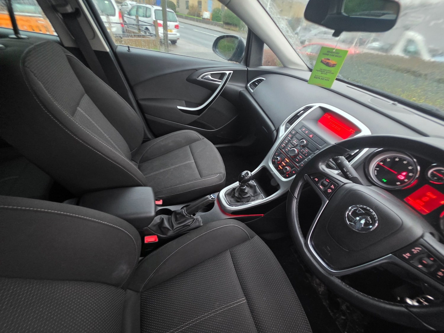 Used Vauxhall Astra 2013 for sale - 77478190: Photo 9