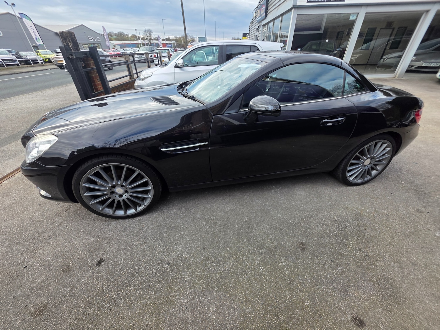 Used Mercedes-Benz SLK 2012 for sale - 78046041: Photo 6