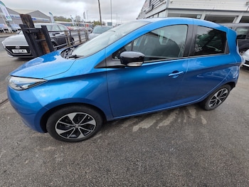 Used Renault Zoe 2017 for sale - 76913990: Photo