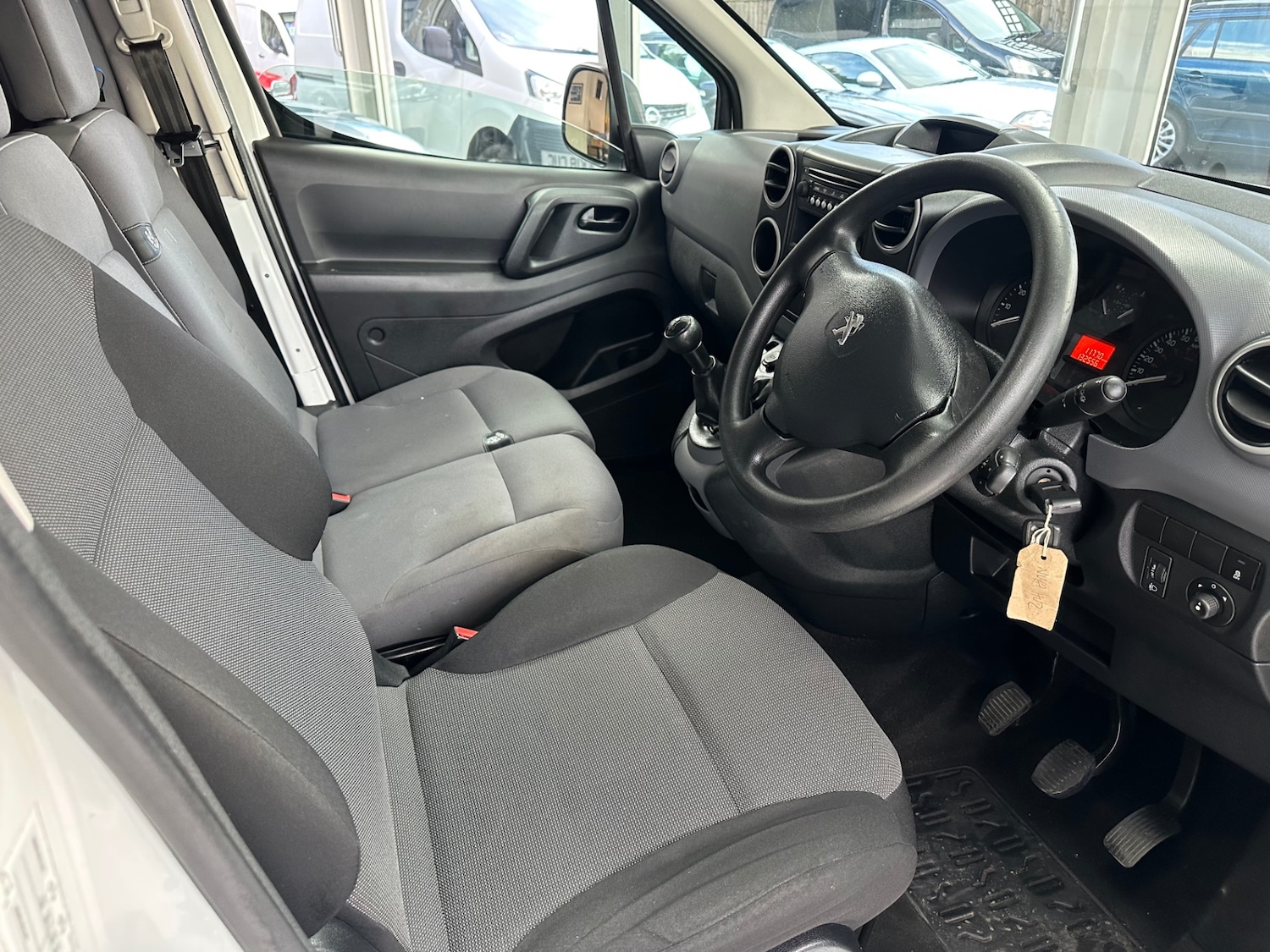 Used Peugeot Partner 2017 for sale - 77392743: Photo 7