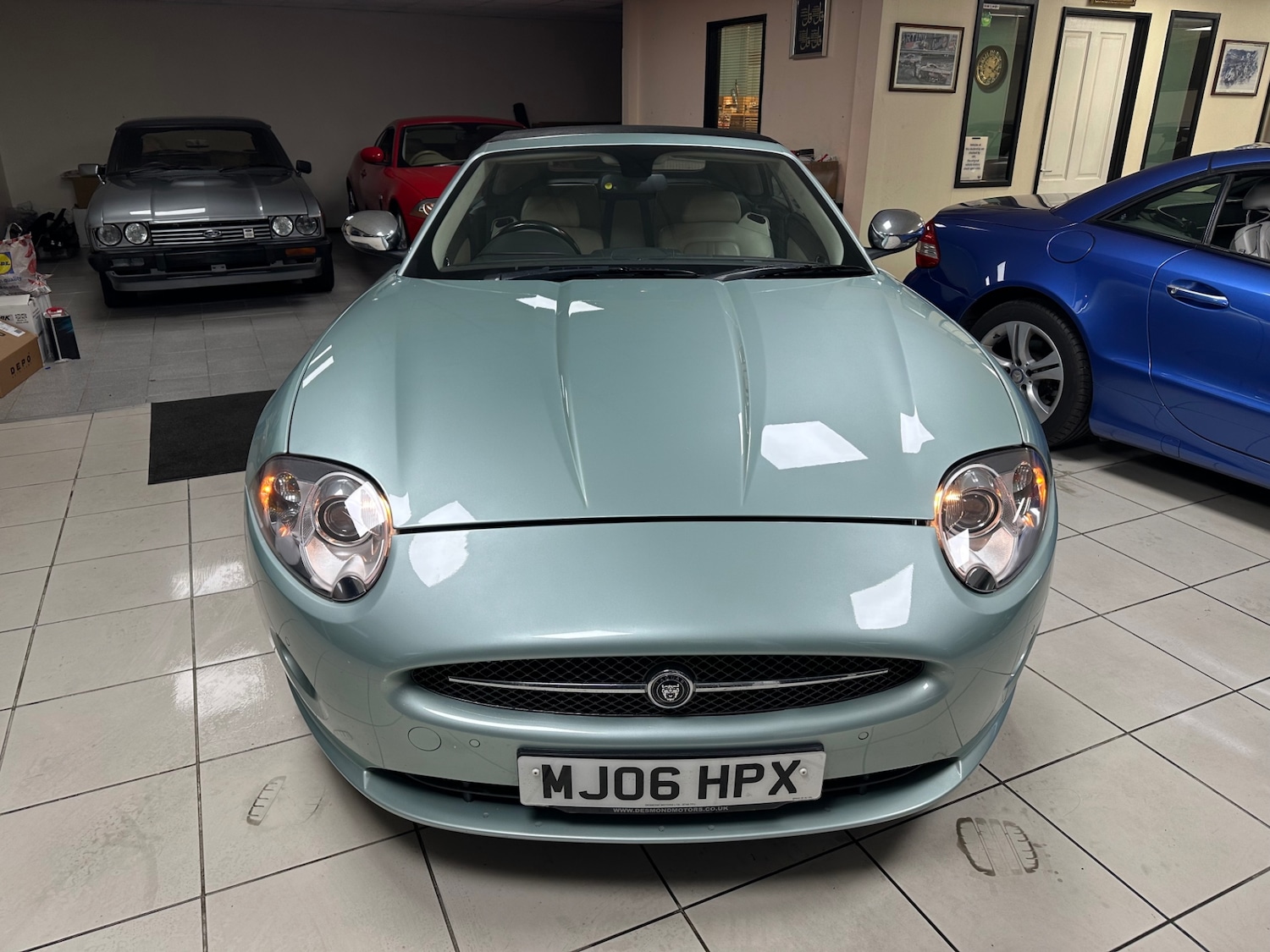 Used Jaguar XK 2006 for sale - 76750212: Photo 2