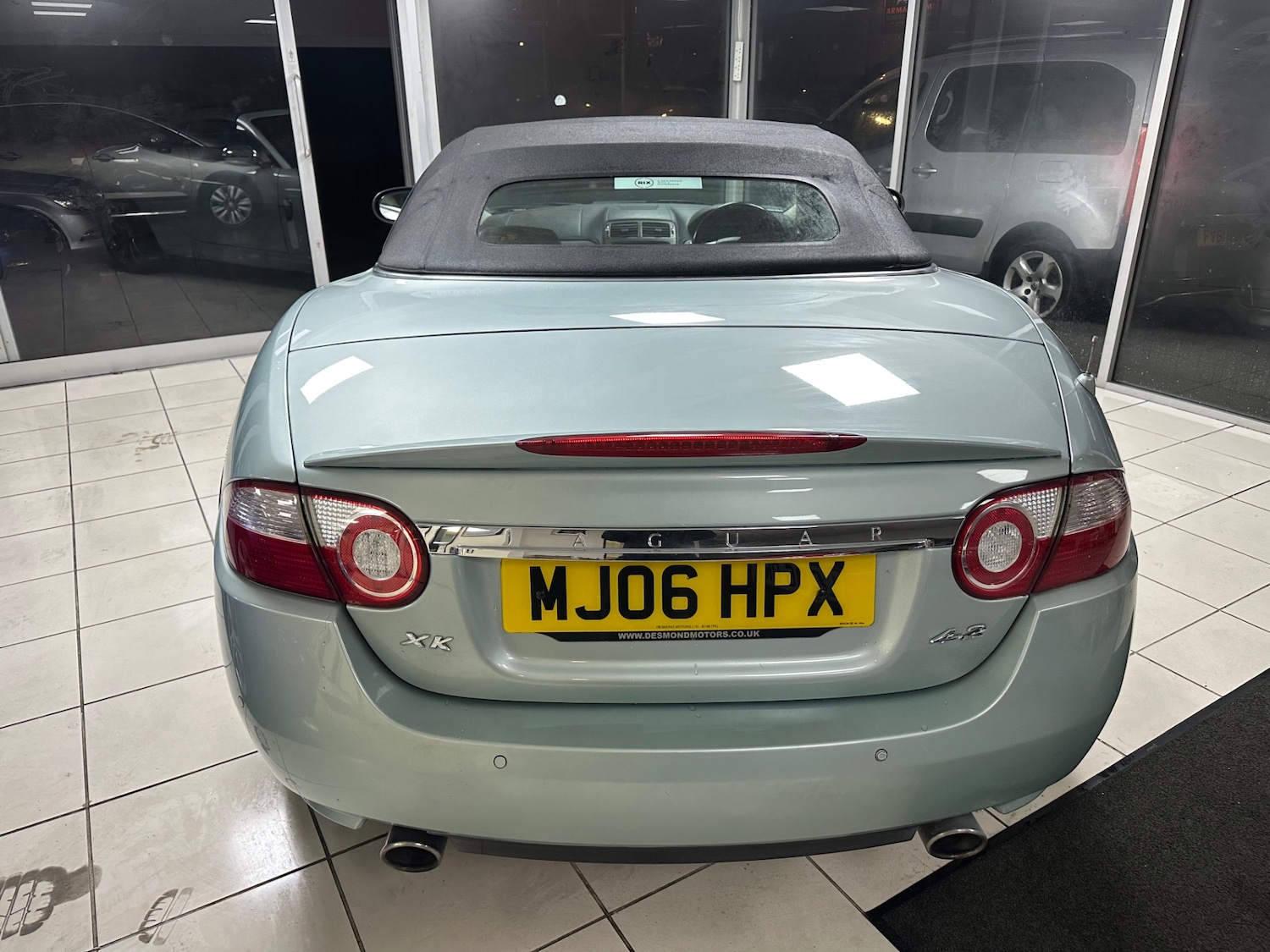 Used Jaguar XK 2006 for sale - 76750212: Photo 4