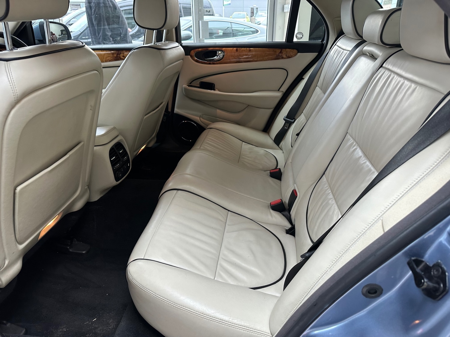 Used Jaguar XJ 2009 for sale - 77988810: Photo 13