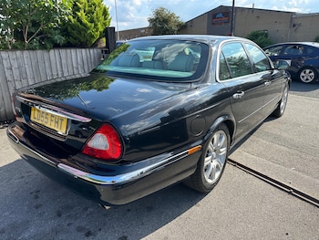 Used Jaguar XJ 2005 for sale - 79606918: Photo