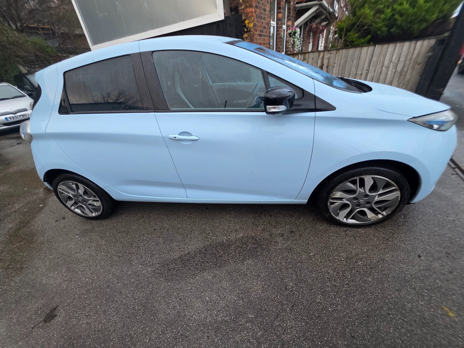 Used Renault Zoe 2015 for sale - 76839273: Photo 1