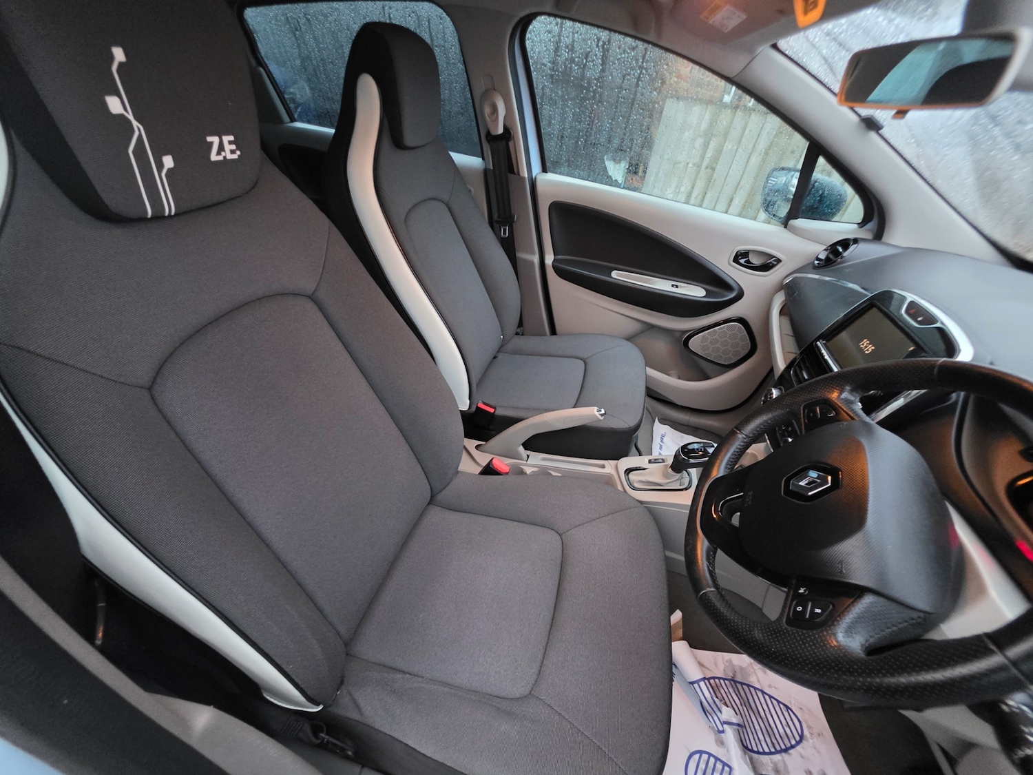 Used Renault Zoe 2015 for sale - 76839273: Photo 15