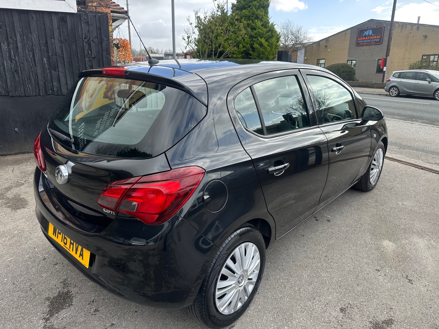 Used Vauxhall Corsa 2016 for sale - 78070645: Photo 4
