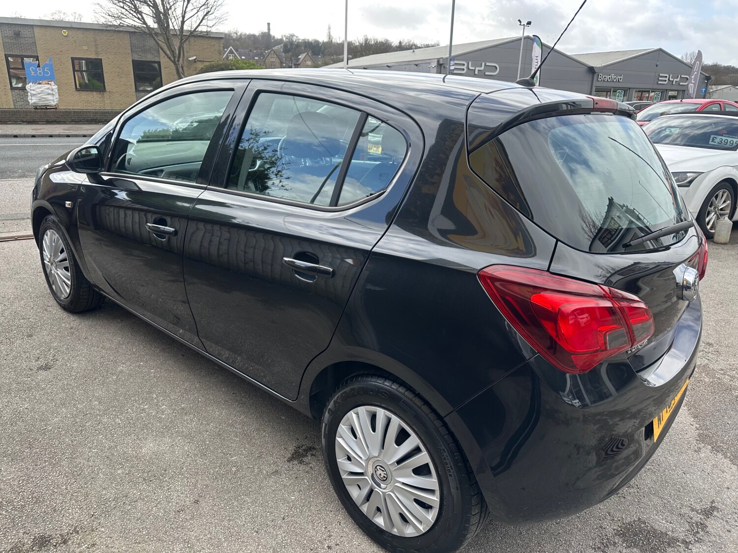 Used Vauxhall Corsa 2016 for sale - 78070645: Photo 6