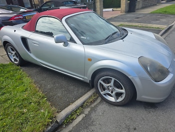 Used Toyota MR2 2002 for sale - 78872103: Photo